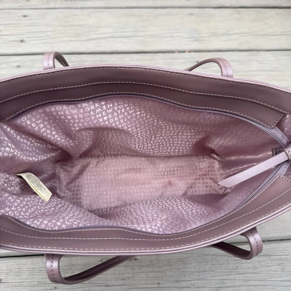 Kate Spade New York Kearny Street Grecia Tote Bag Purse in Taupe Leather